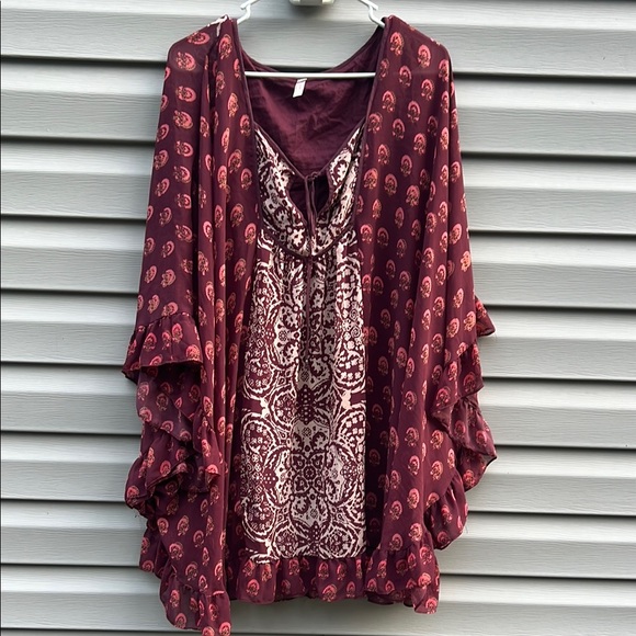 Free People | Boho Flowy Oversized Draped Top size Medium - Picture 1 of 6